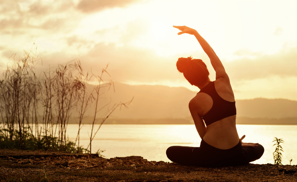 Yoga revelador la unión transformadora de cuerpo, mente y espíritu